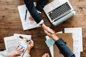 Externa vous aide à la rédaction de vos contrats de travail !